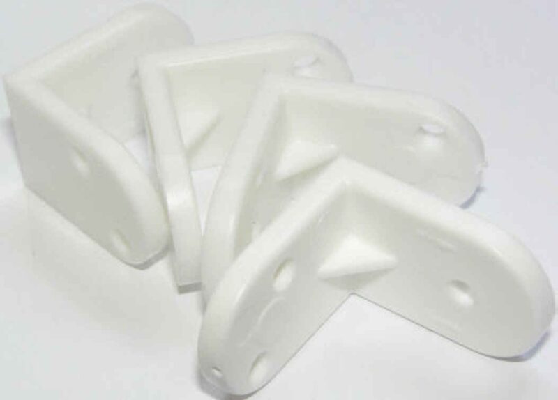 WHITE PLASTIC CORNER BRACKETS