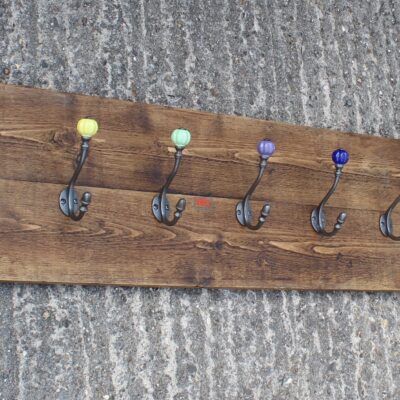 ANTIQUE NATURAL FINISH CAST IRON AND CERAMIC HAT AND COAT HOOKS CHOICE OF COLOUR