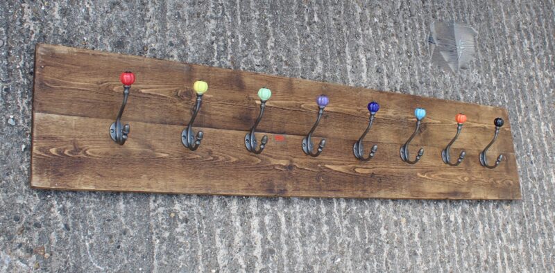 ANTIQUE NATURAL FINISH CAST IRON AND CERAMIC HAT AND COAT HOOKS CHOICE OF COLOUR
