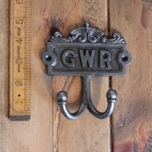 GWR PLAQUE ANTIQUE FINISH CAST IRON DOUBLE ROBE HAT & COAT HOOK PEG