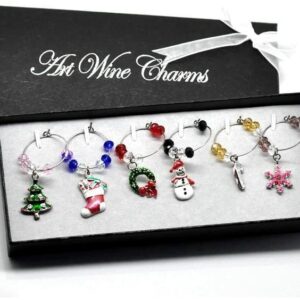 CHRISTMAS WINE GLASS TABLE DECORATIONS